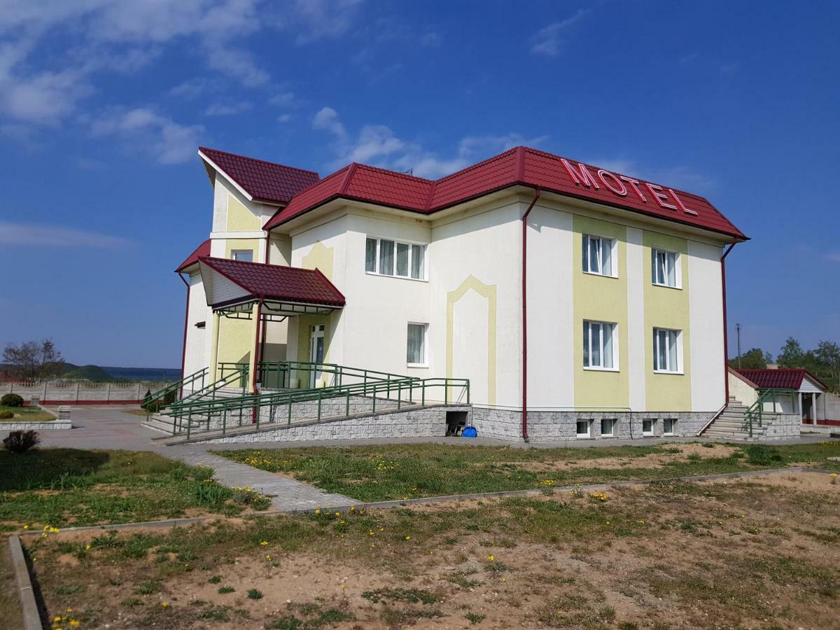 Volkovysk Motel วาฟกาวิสก์ ภายนอก รูปภาพ